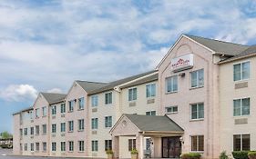 Lancaster Suites
